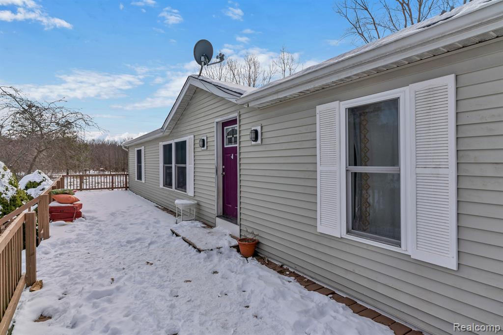 9265 Rolston Road Gaines, MI 48436 - Photo 6 of 34