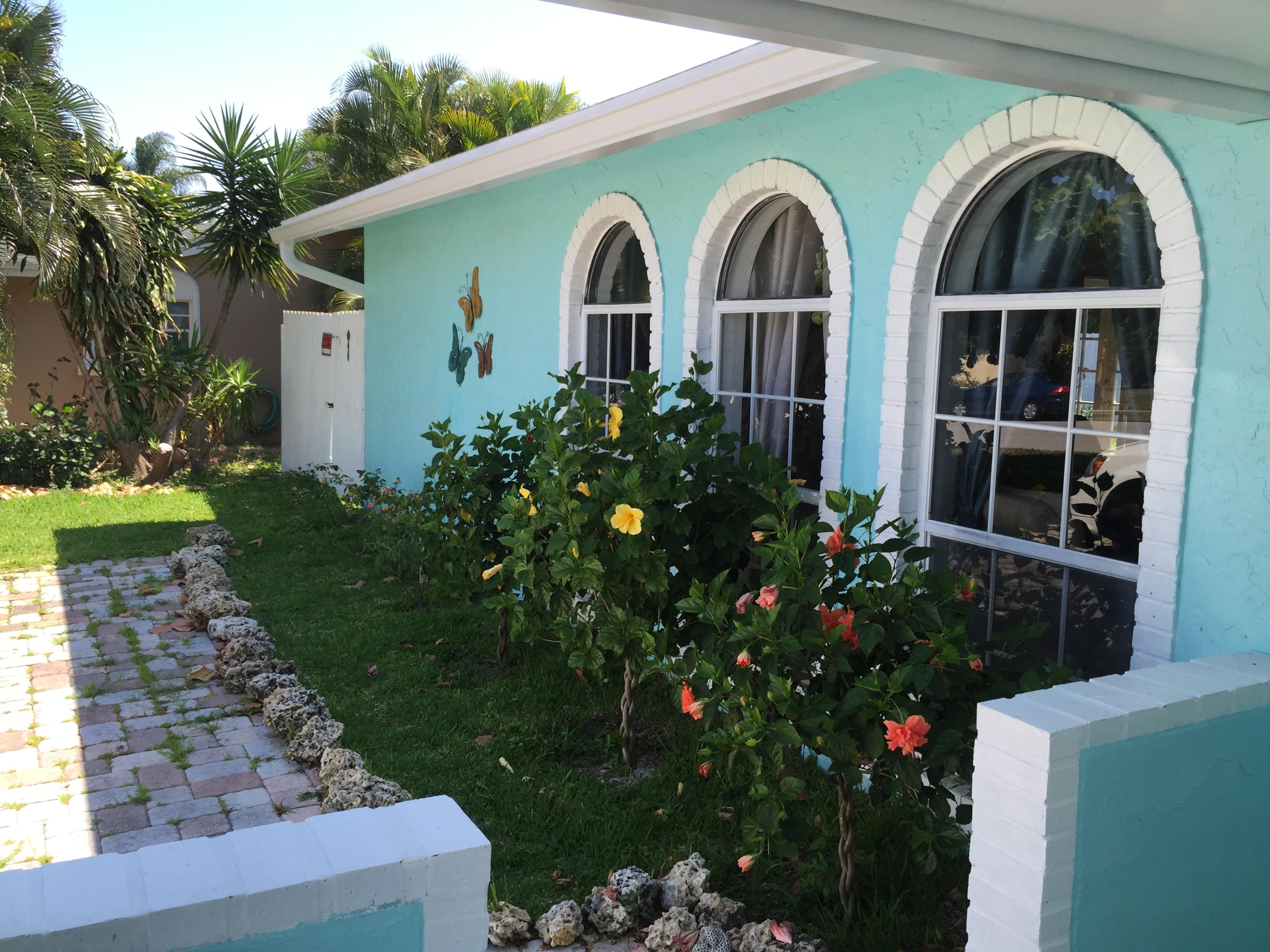 647 Southwest 17th Court Boca Raton, FL 33486 - Photo 34 of 46 IMG_2614