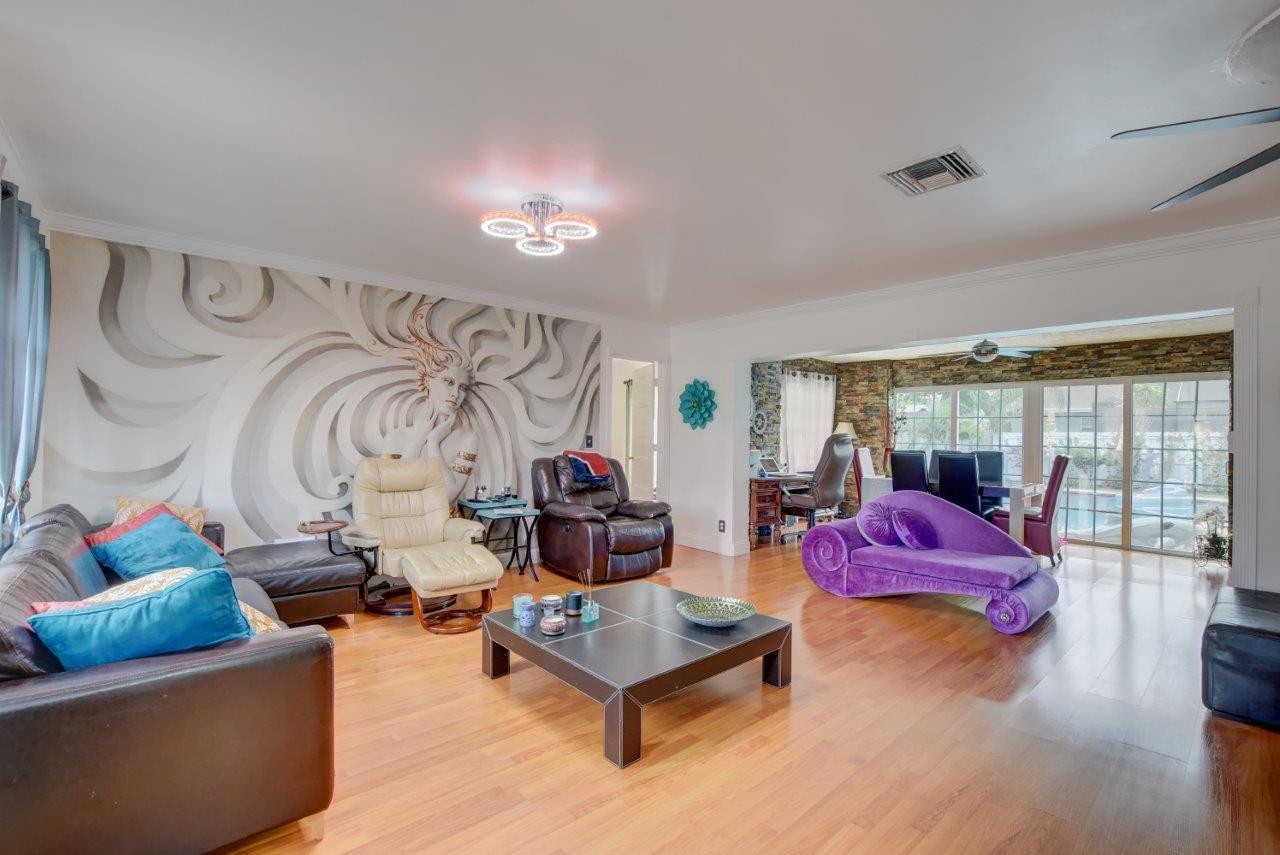 647 Southwest 17th Court Boca Raton, FL 33486 - Photo 5 of 46 3