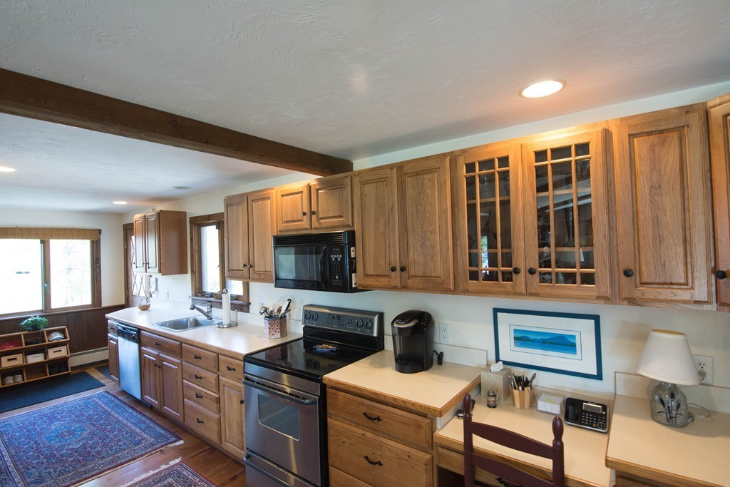 127 Pleasantdale Road Rutland, MA 01543 - Photo 4 of 30