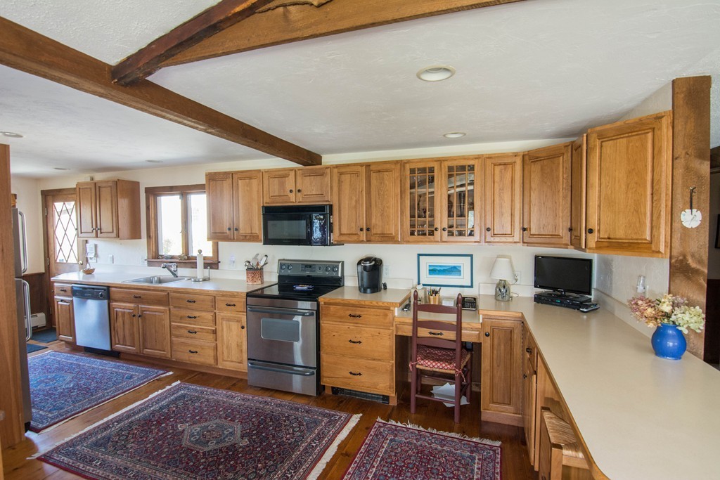 127 Pleasantdale Road Rutland, MA 01543 - Photo 5 of 30