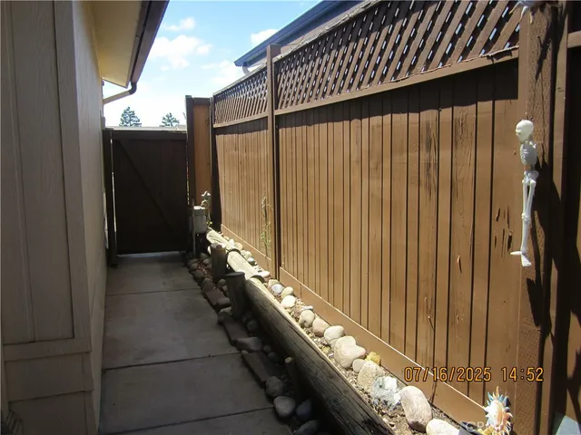 $295,000 | 3420 Bent Tree Drive, Santa Maria, CA 93455