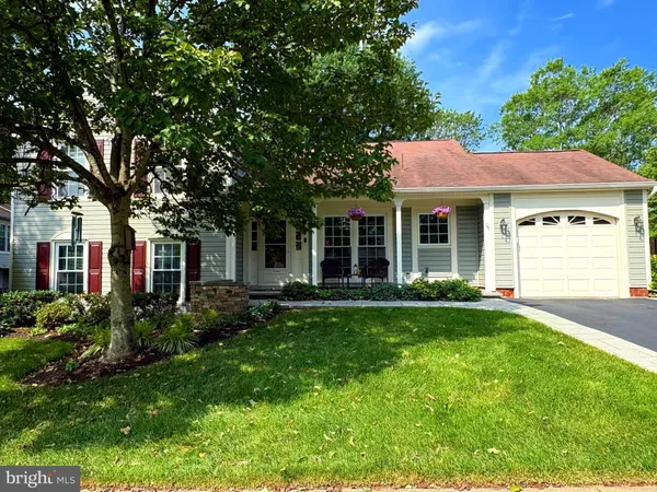 $750,000 | 13385 Point Rider Lane, Herndon, VA 20171