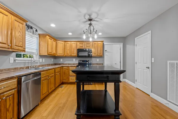 $315,000 | 155 Dogwood Lane, Unit 5R, Spring City, TN 37381