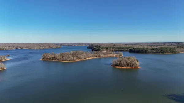 $315,000 | 155 Dogwood Lane, Unit 5R, Spring City, TN 37381