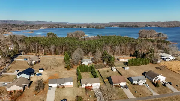 $315,000 | 155 Dogwood Lane, Unit 5R, Spring City, TN 37381