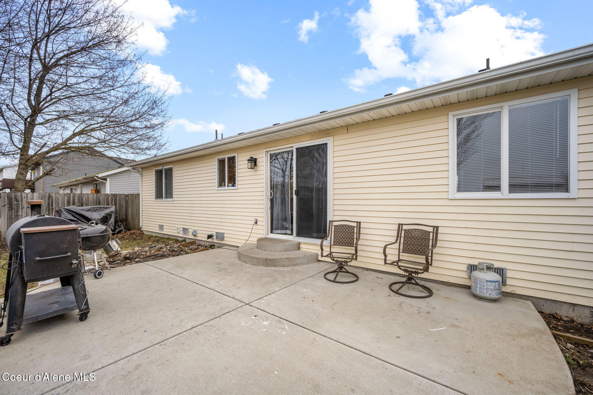 11546 North Stinson Loop Hayden, ID 83835 - Photo 25 of 29 Back deck