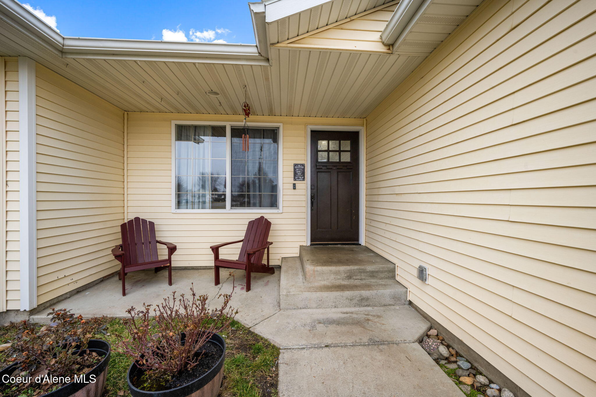 11546 North Stinson Loop Hayden, ID 83835 - Photo 4 of 29 Covered front porch