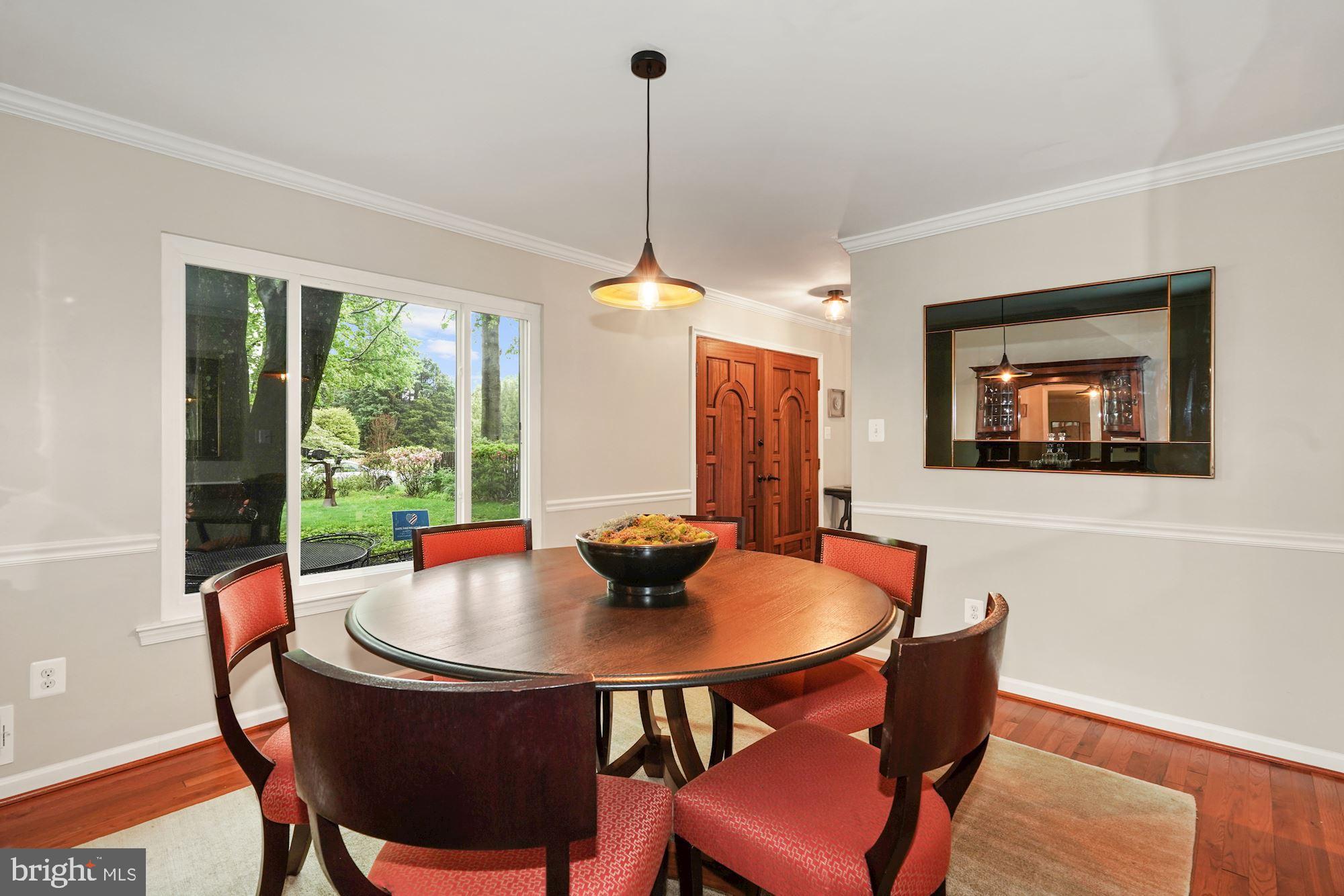 10805 Hunt Club Road Reston, VA 20190 - Photo 18 of 41 Separate dining room