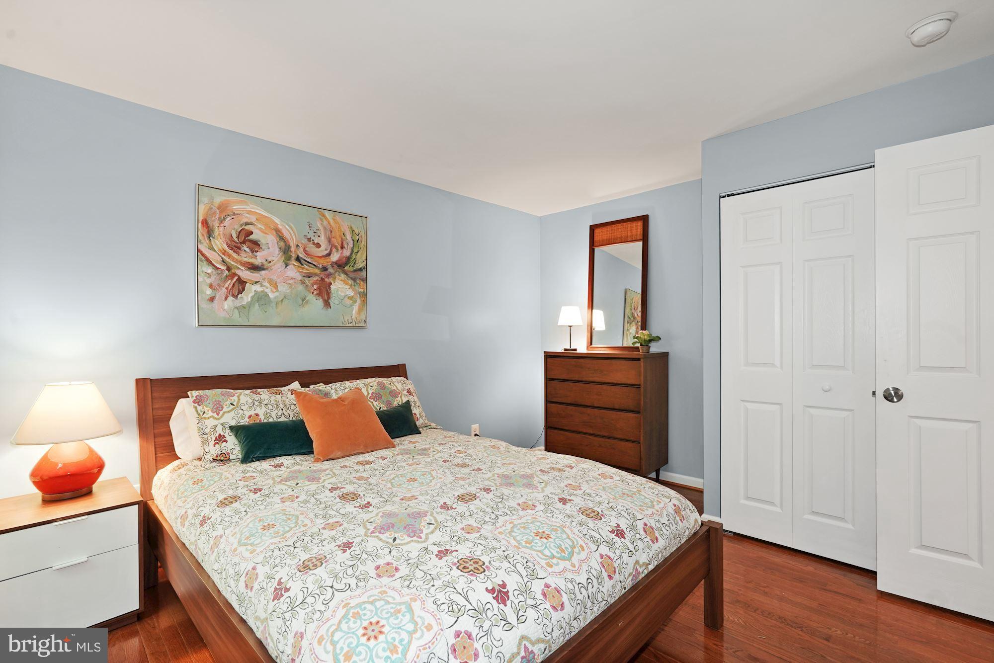 10805 Hunt Club Road Reston, VA 20190 - Photo 28 of 41 Second bedroom