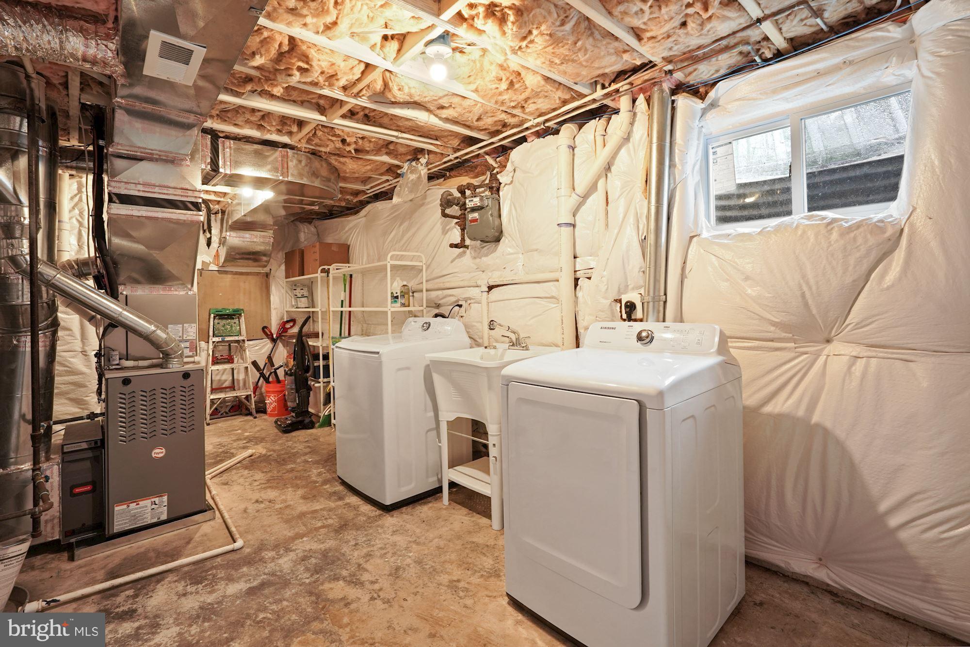 10805 Hunt Club Road Reston, VA 20190 - Photo 34 of 41 Laundry room & storage - Lower level