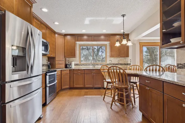 $445,000 | 13793 89th Place North, Maple Grove, MN 55369