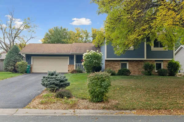 $445,000 | 13793 89th Place North, Maple Grove, MN 55369