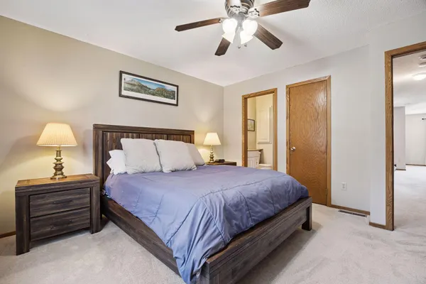 $445,000 | 13793 89th Place North, Maple Grove, MN 55369