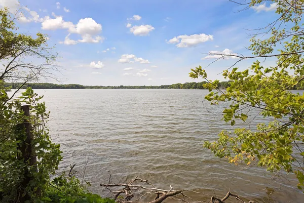 $445,000 | 13793 89th Place North, Maple Grove, MN 55369
