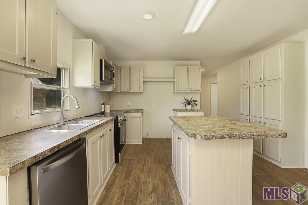 30288 Pine Alley Road Springfield, LA 70462 - Photo 16 of 32