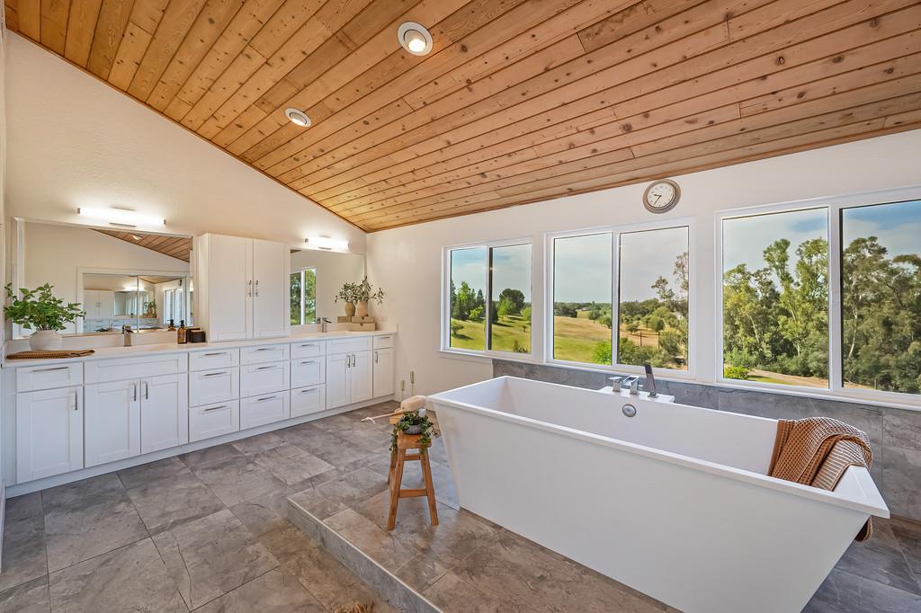 2495 Meadow Creek Road Lincoln, CA 95648 - Photo 51 of 73