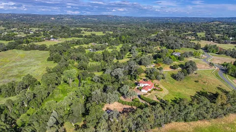 $1,340,000 | 2495 Meadow Creek Road, Lincoln, CA 95648