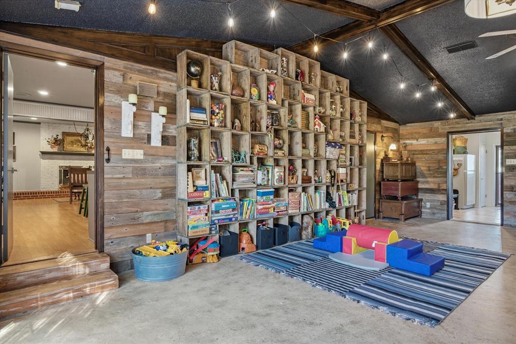 11571 Highway 19 Canton, TX 75103 - Photo 24 of 38 a gym room with lots of stuff