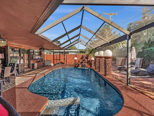 $999,999 | 2116 Northeast 62nd Street, Fort Lauderdale, FL 33308