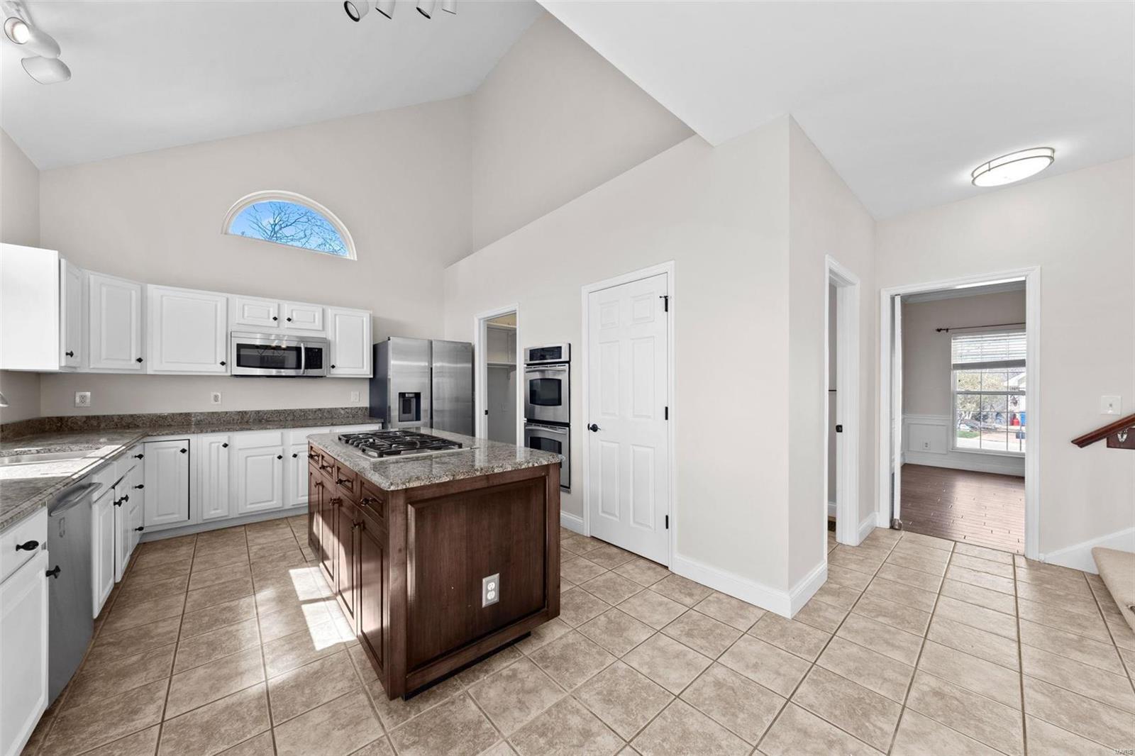 806 Timber Glen Lane Ballwin, MO 63021 - Photo 11 of 26