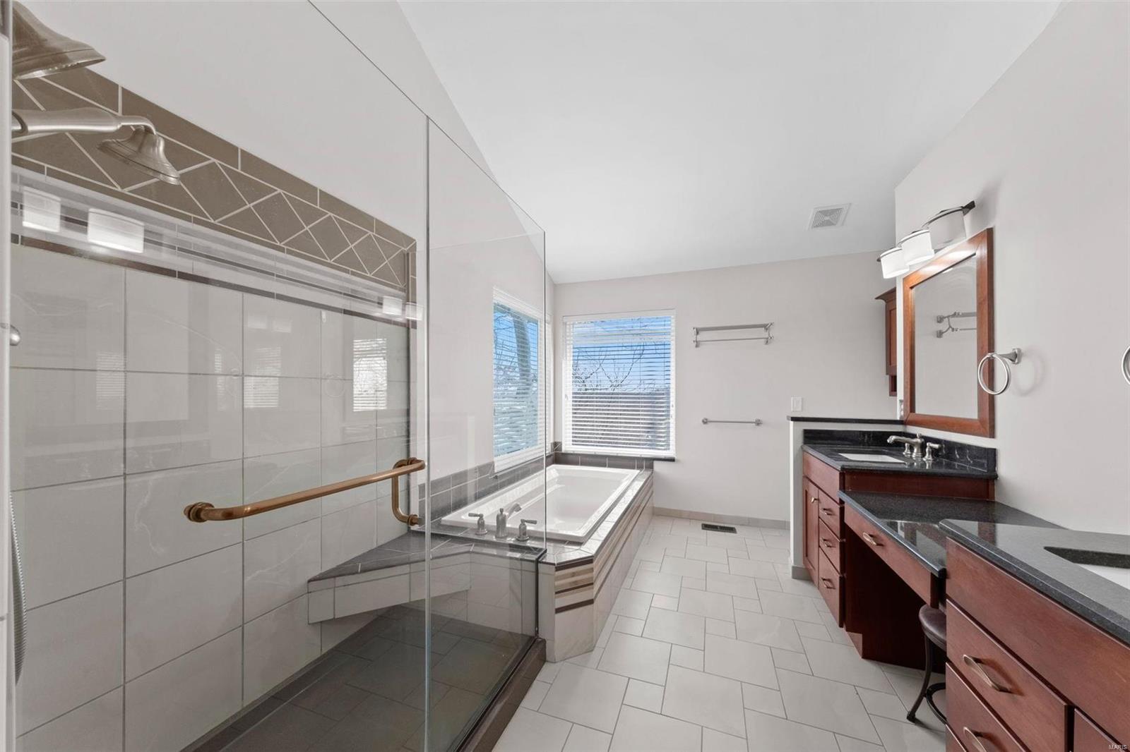 806 Timber Glen Lane Ballwin, MO 63021 - Photo 19 of 26