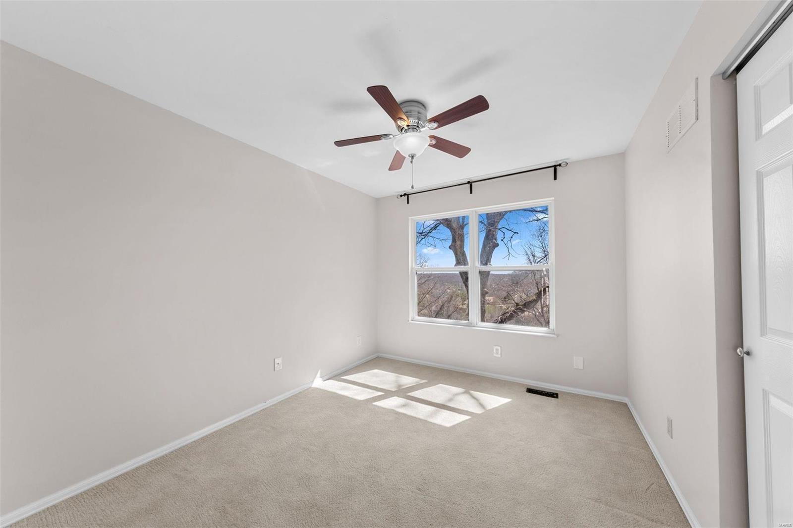 806 Timber Glen Lane Ballwin, MO 63021 - Photo 21 of 26