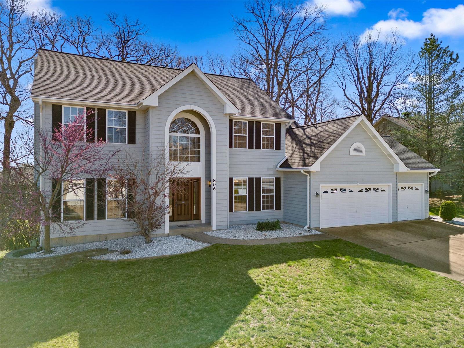 806 Timber Glen Lane Ballwin, MO 63021 - Photo 3 of 26