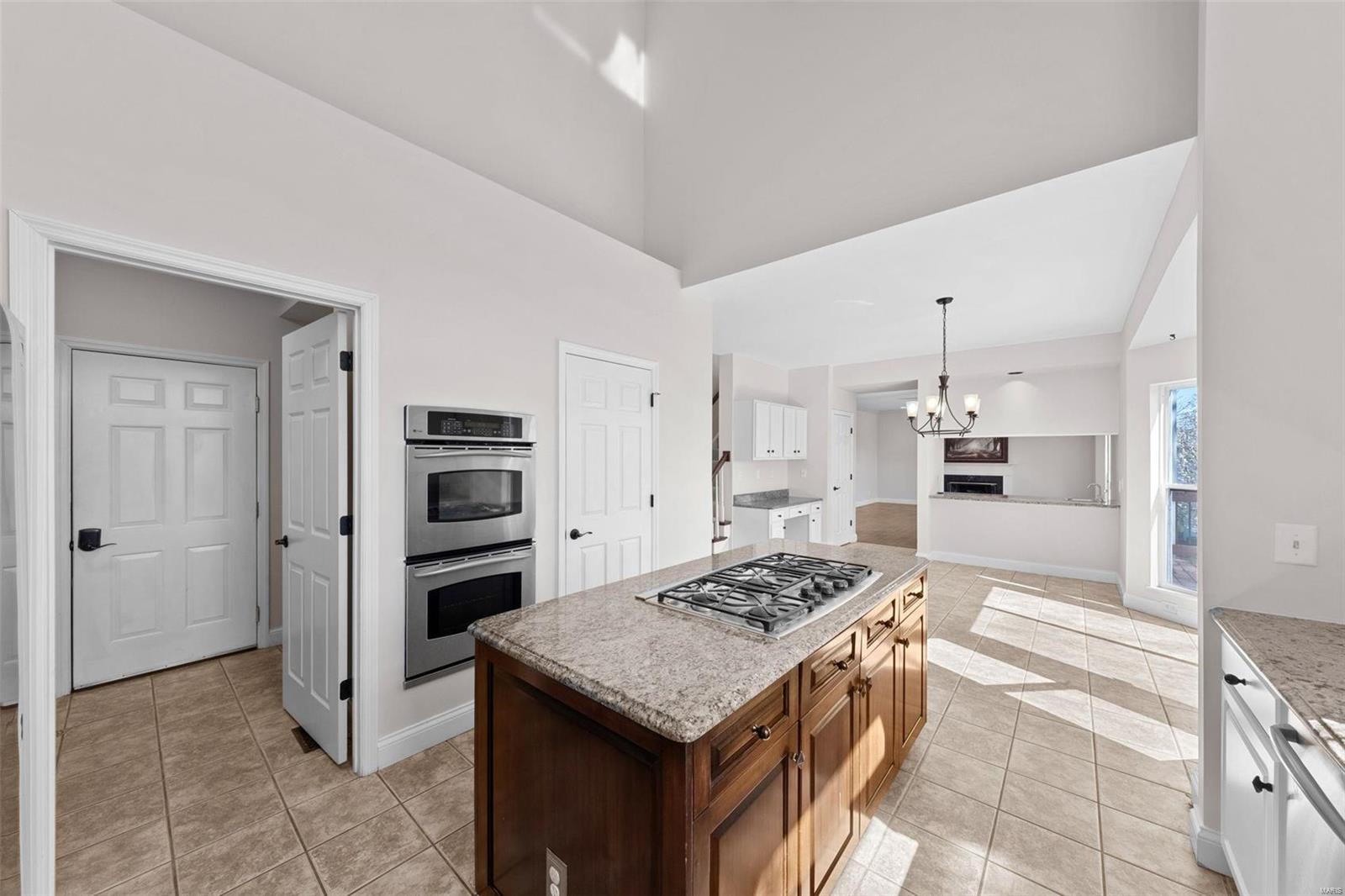 806 Timber Glen Lane Ballwin, MO 63021 - Photo 10 of 26