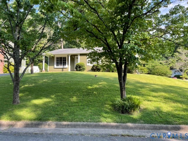 8819 Pepperidge Road Chesterfield, VA 23236 - Photo 1 of 35 Gallery Image 1