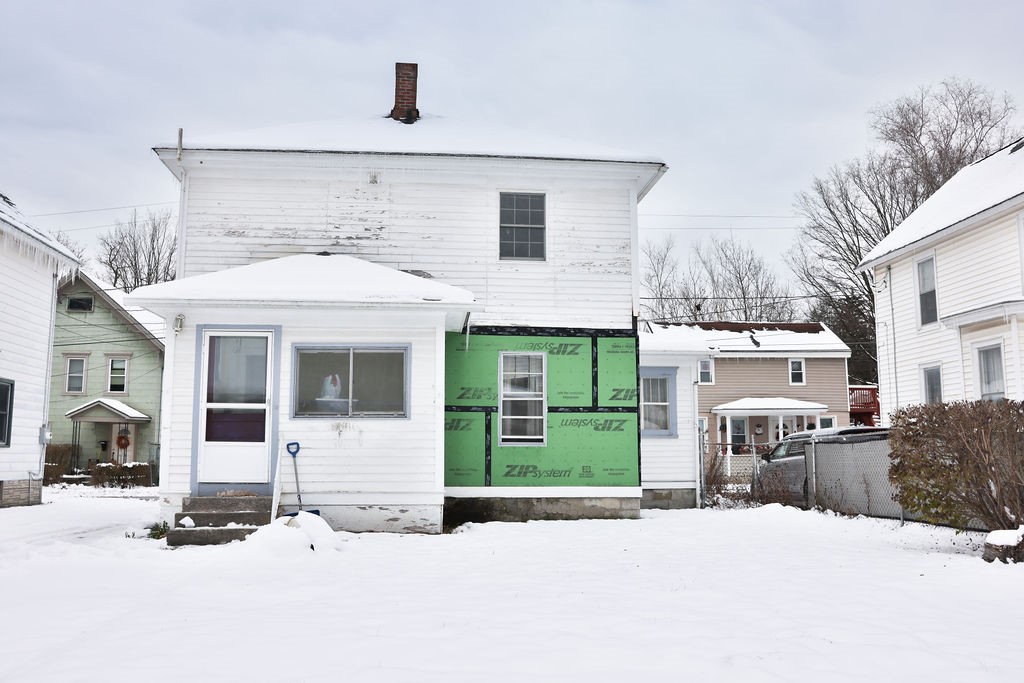 16 Gault Avenue Oneonta, NY 13820 - Photo 4 of 46