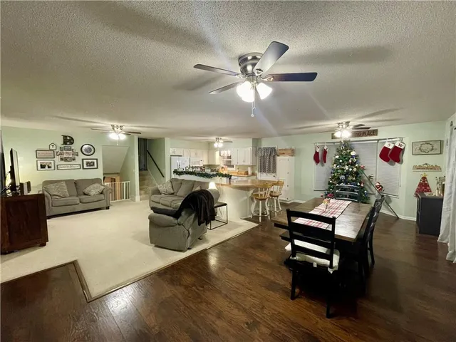 $235,000 | 1670 Roncelli Road, Lexington, MO 64067