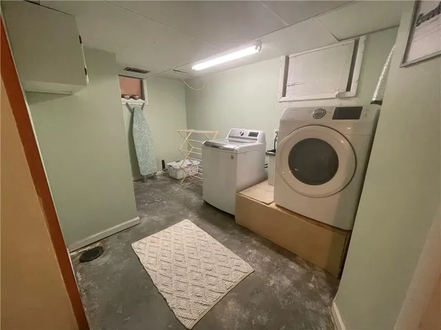 $235,000 | 1670 Roncelli Road, Lexington, MO 64067