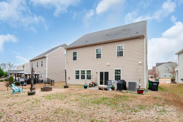 $560,000 | 13602 Canterbury Castle Drive, Charlotte, NC 28273