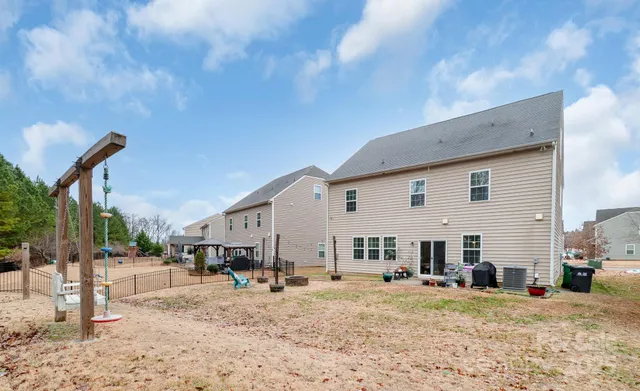 $560,000 | 13602 Canterbury Castle Drive, Charlotte, NC 28273