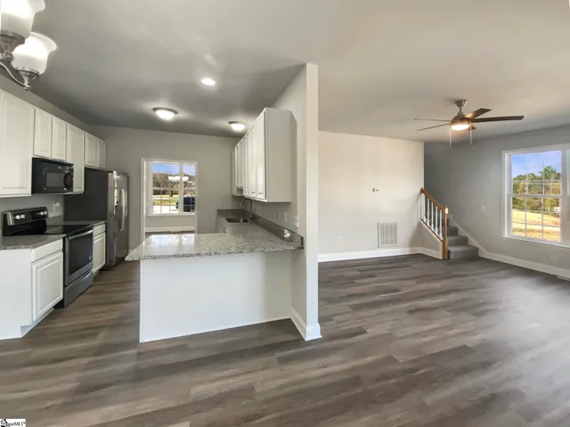 $366,000 | 2069 Dickson Road, Inman, SC 29349