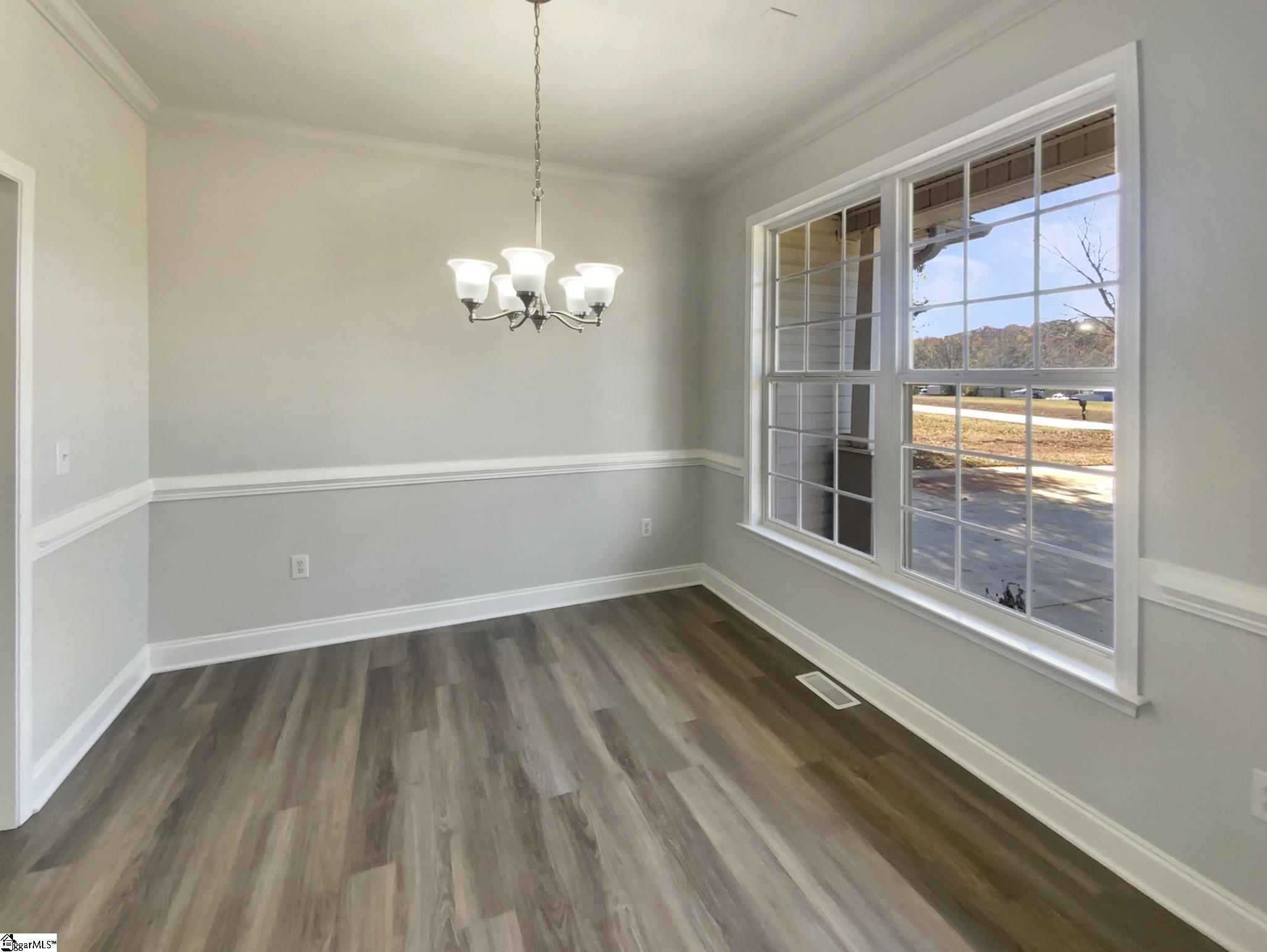 2069 Dickson Road Inman, SC 29349 - Photo 6 of 29