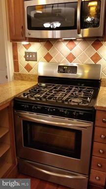1925 Gales Street Northeast Washington, DC 20002 - Photo 5 of 20 Kitchen