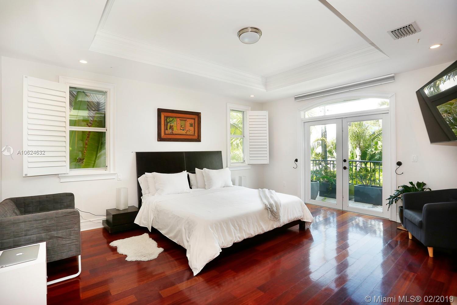 4073 Battersea Road Coconut Grove, FL 33133 - Photo 19 of 36 Gallery Image 19