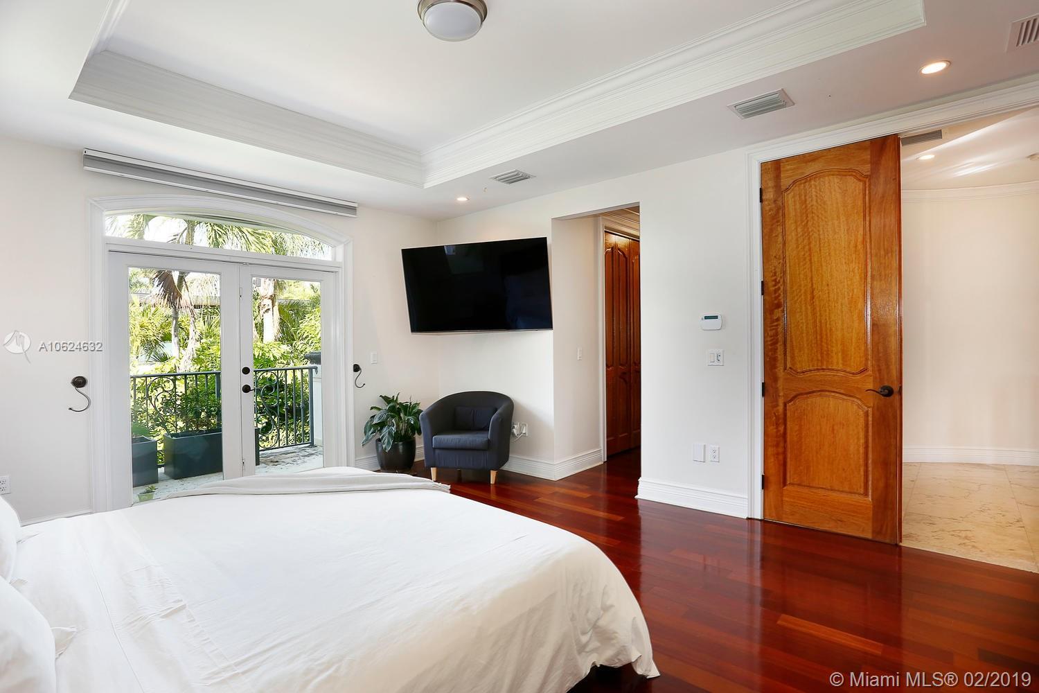 4073 Battersea Road Coconut Grove, FL 33133 - Photo 20 of 36 Gallery Image 20