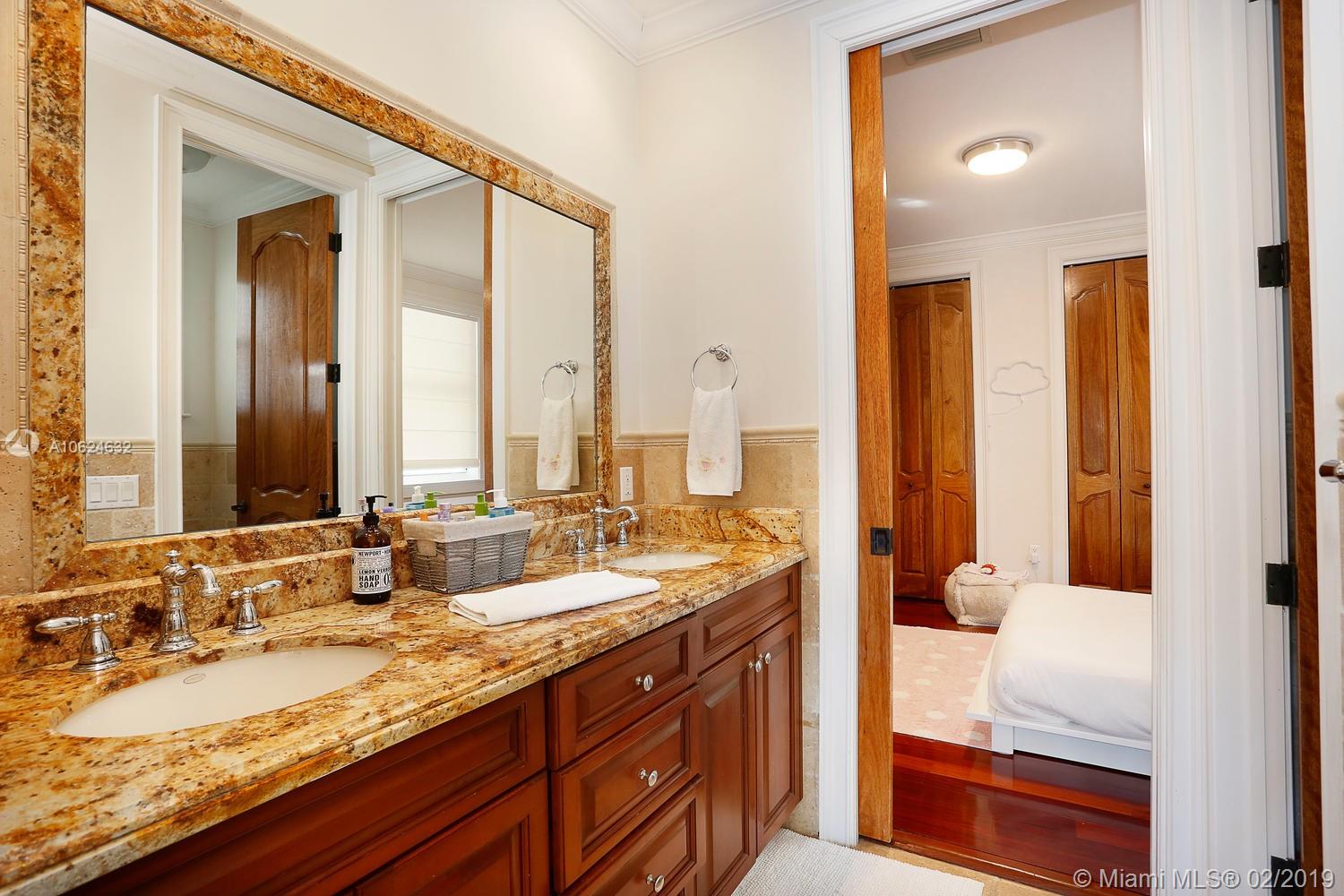 4073 Battersea Road Coconut Grove, FL 33133 - Photo 26 of 36 Gallery Image 26
