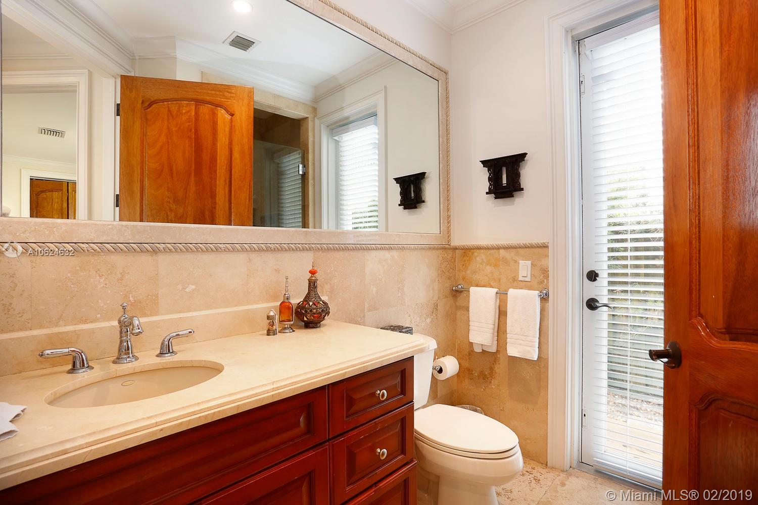 4073 Battersea Road Coconut Grove, FL 33133 - Photo 30 of 36 Gallery Image 30