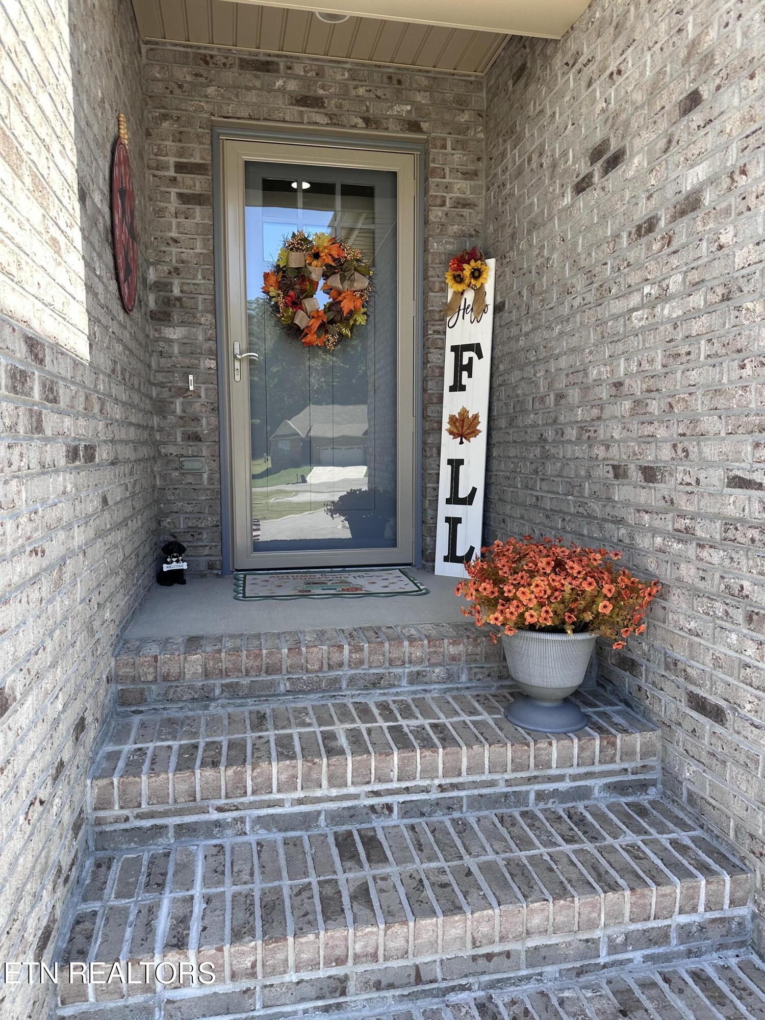 427 Cromwe Street Harrogate, TN 37752 - Photo 3 of 37 05C19E45-5A08-45B1-94FB-BD8958E3D10C