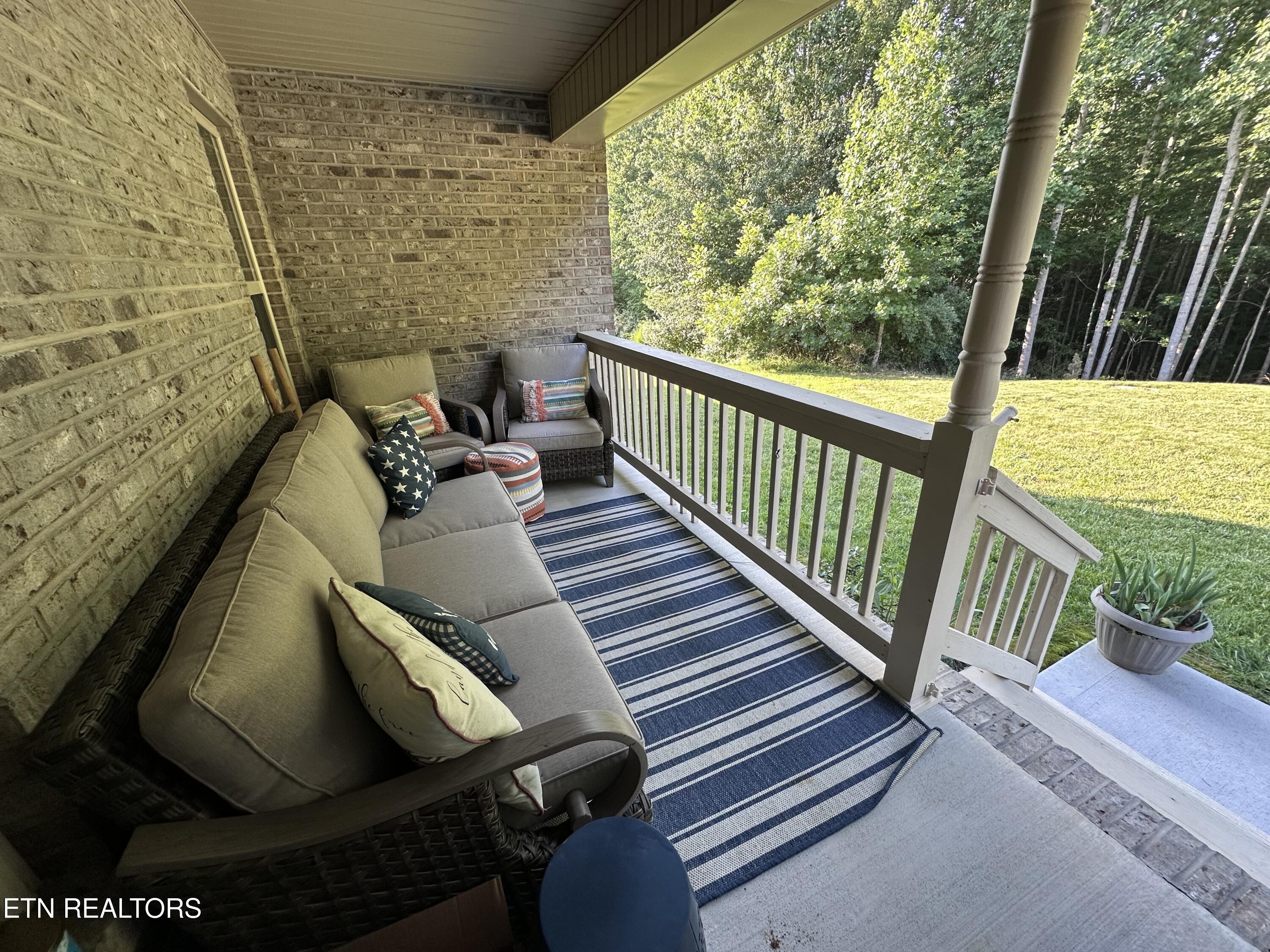 427 Cromwe Street Harrogate, TN 37752 - Photo 33 of 37 4B0E519A-D0F0-4E3A-97C4-07B84E970F29