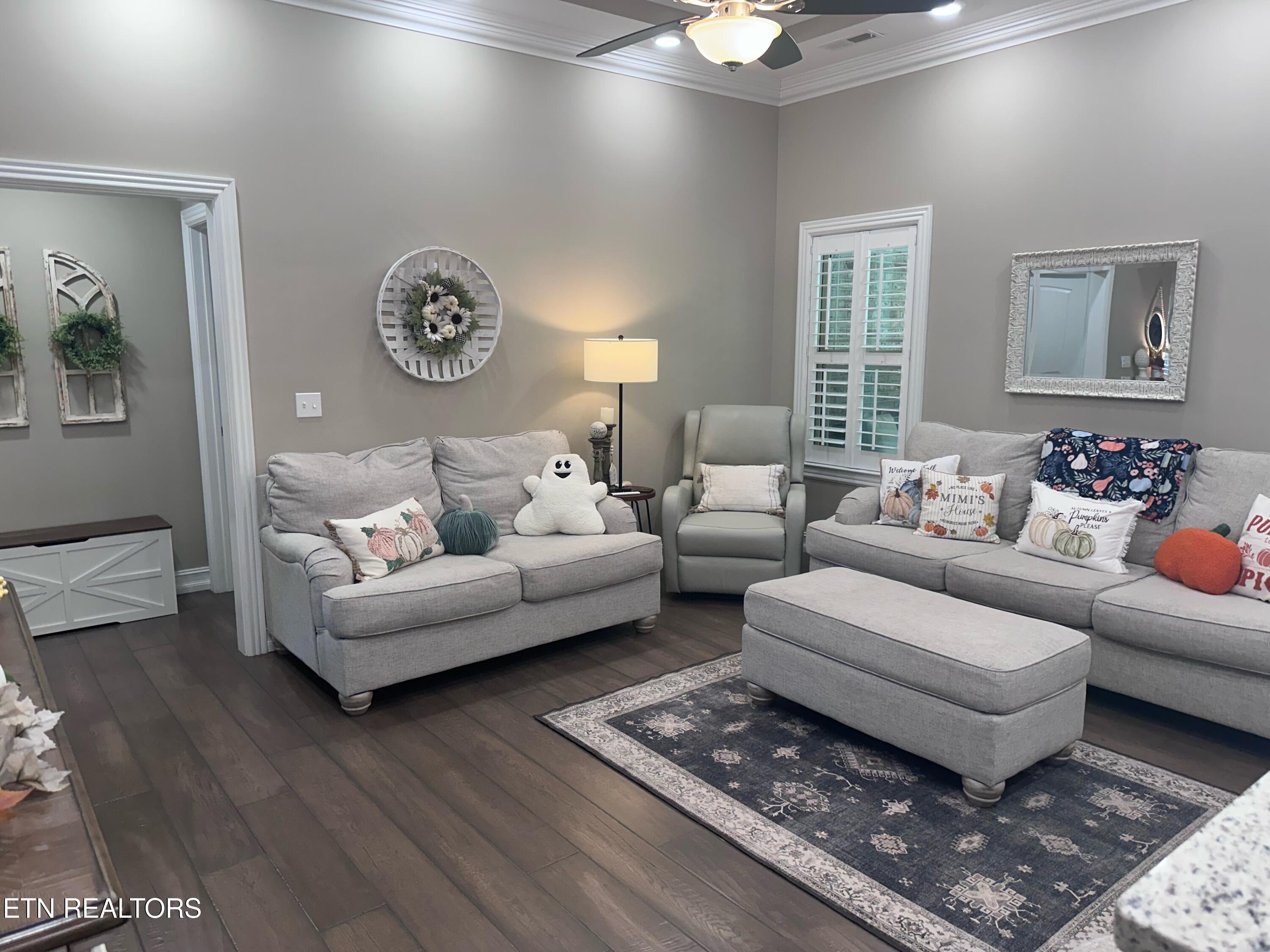 427 Cromwe Street Harrogate, TN 37752 - Photo 5 of 37 9F39CF94-FC6D-4843-A86B-93BB681478F3