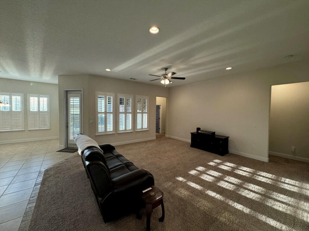 6039 Walk Along Way Crestview, FL 32536 - Photo 14 of 43 41285_68c5cf5196397_09.13.2025_image-14