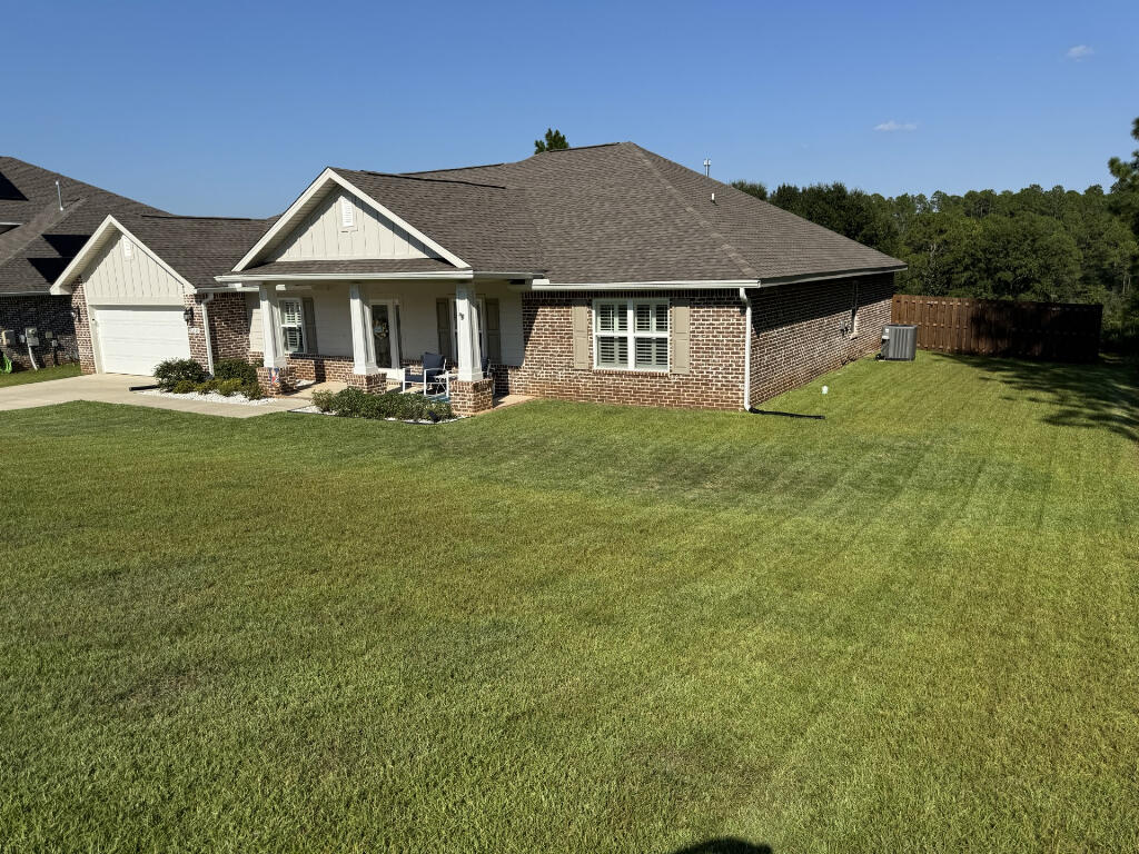 6039 Walk Along Way Crestview, FL 32536 - Photo 2 of 43 41285_68c5c6b12d297_09.13.2025_image-2