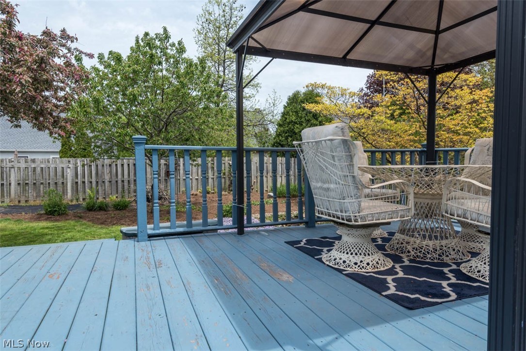 1130 Spring Road Cleveland, OH 44109 - Photo 28 of 35