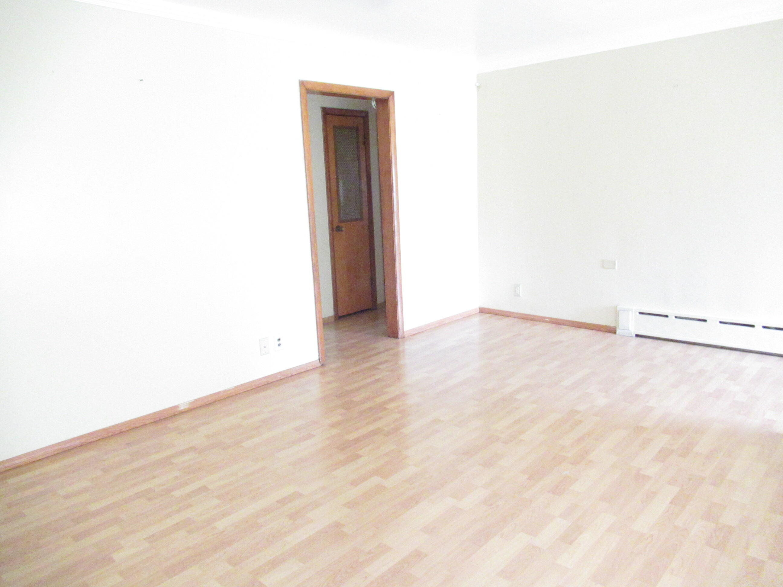 7230 Beech Avenue Hammond, IN 46324 - Photo 3 of 13 2592x1944