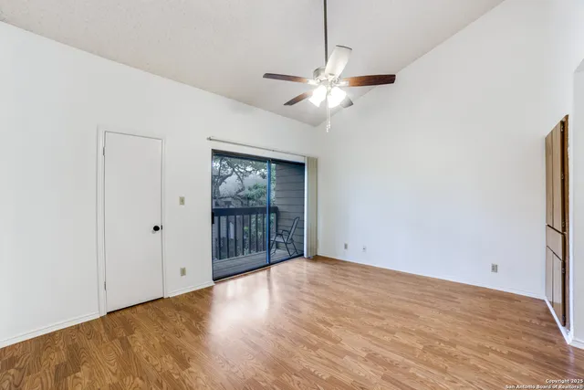 $179,900 | 11815 Vance Jackson Road, Unit E501, San Antonio, TX 78230